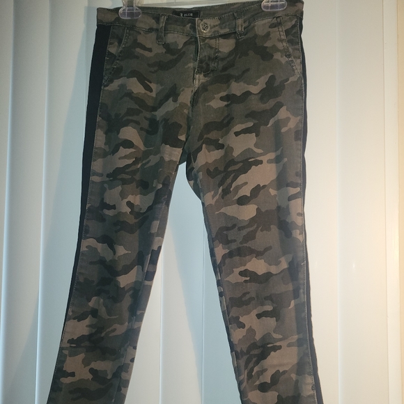 Army fatigue pants - Picture 3 of 4